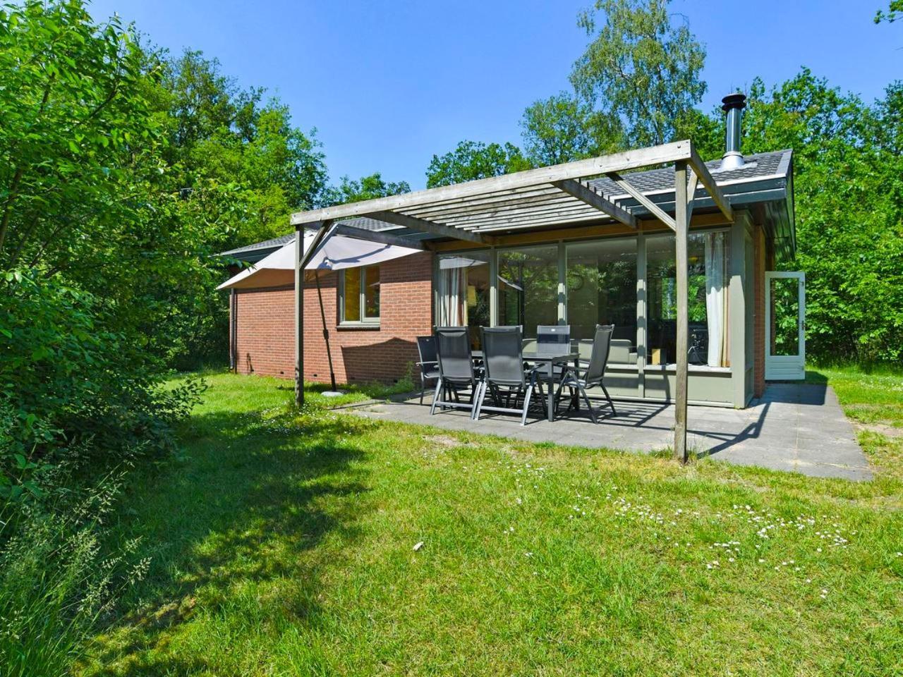 Luxury 4-Person Bungalow In The Holiday Park Landal Twenhaarsveld Holten Extérieur photo