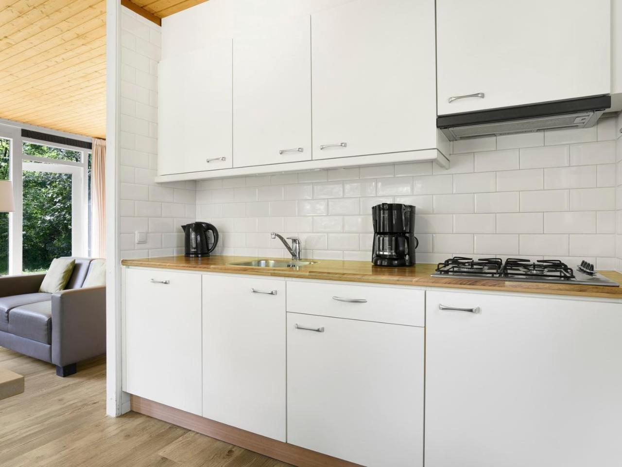 Luxury 4-Person Bungalow In The Holiday Park Landal Twenhaarsveld Holten Chambre photo