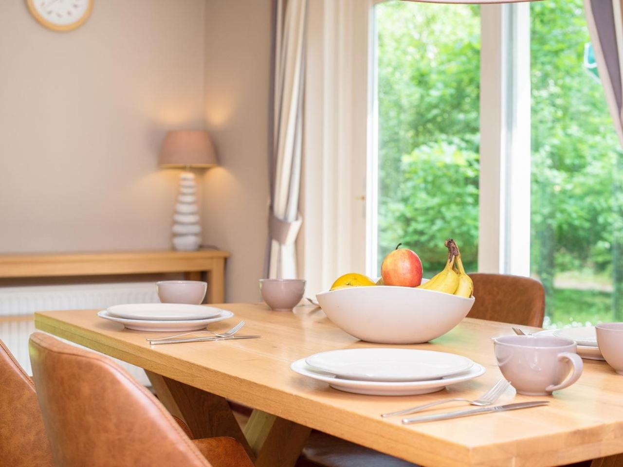 Luxury 4-Person Bungalow In The Holiday Park Landal Twenhaarsveld Holten Extérieur photo