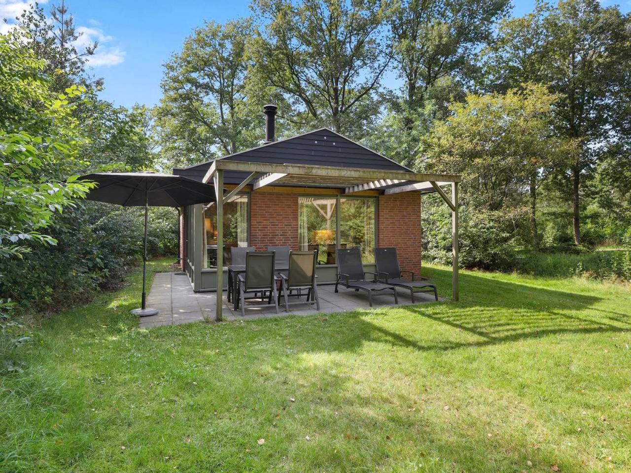 Luxury 4-Person Bungalow In The Holiday Park Landal Twenhaarsveld Holten Chambre photo