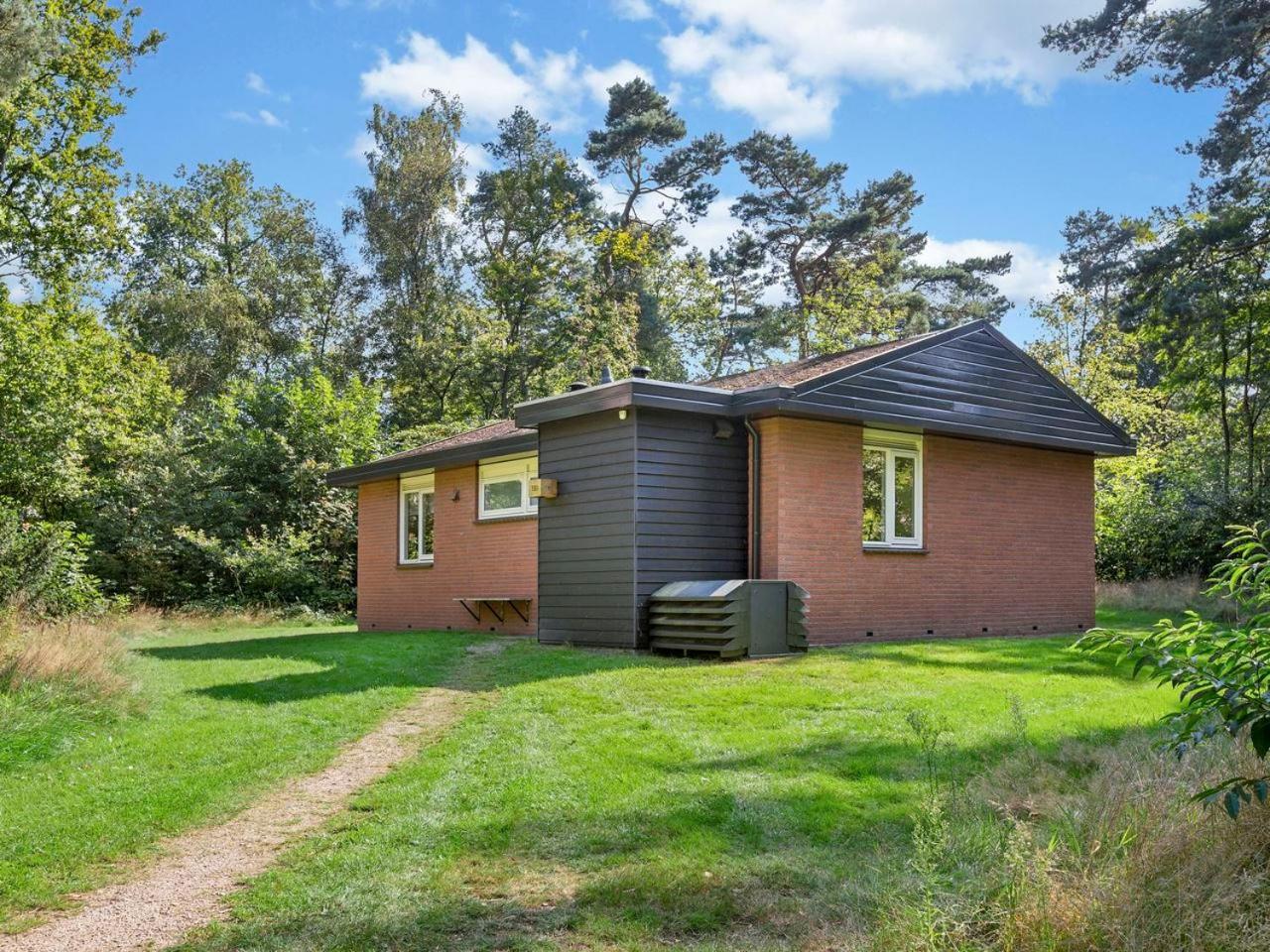Luxury 4-Person Bungalow In The Holiday Park Landal Twenhaarsveld Holten Chambre photo
