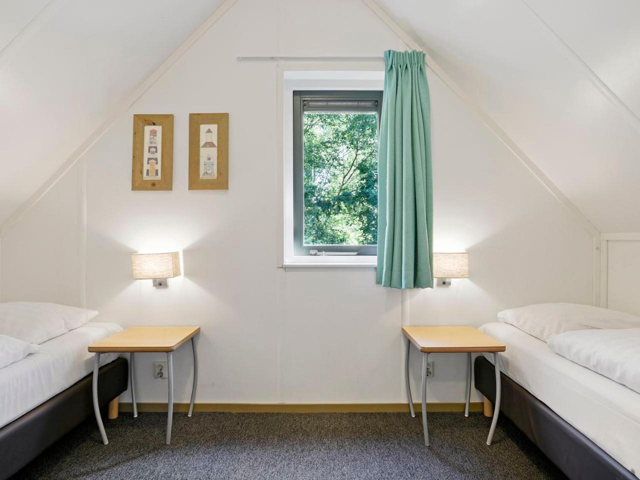 Luxury 4-Person Bungalow In The Holiday Park Landal Twenhaarsveld Holten Chambre photo